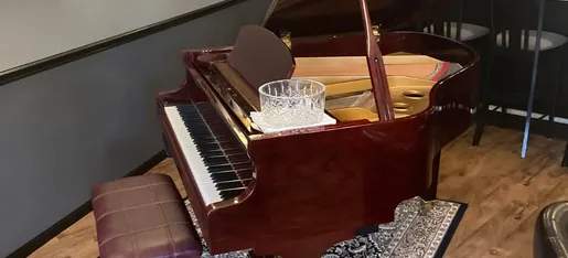 Live Piano
