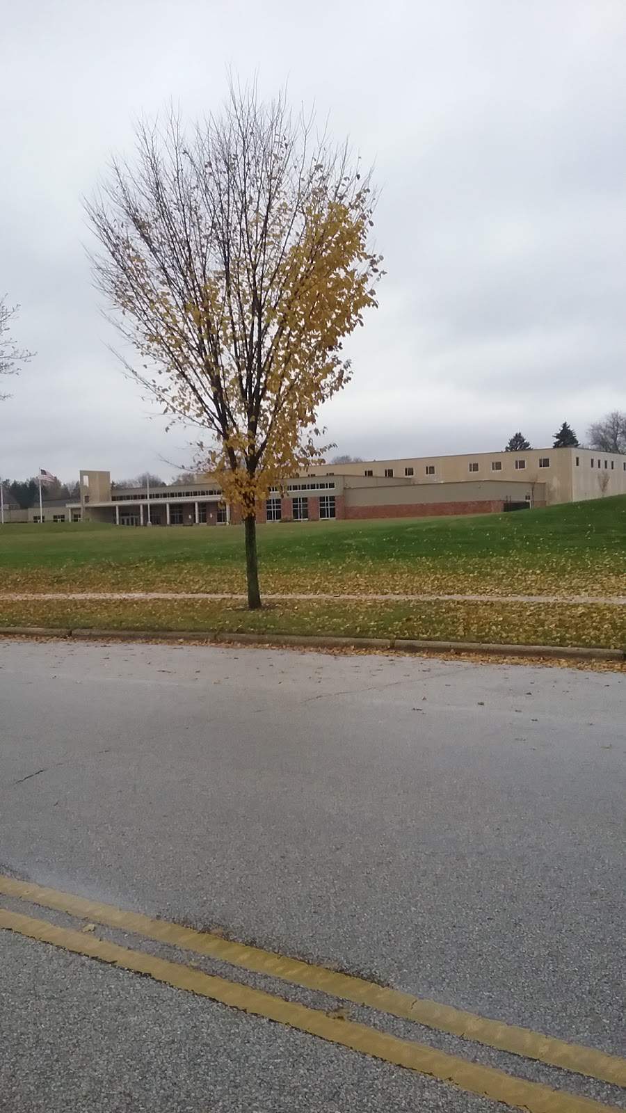 Silverbrook Intermediate School — photo 1