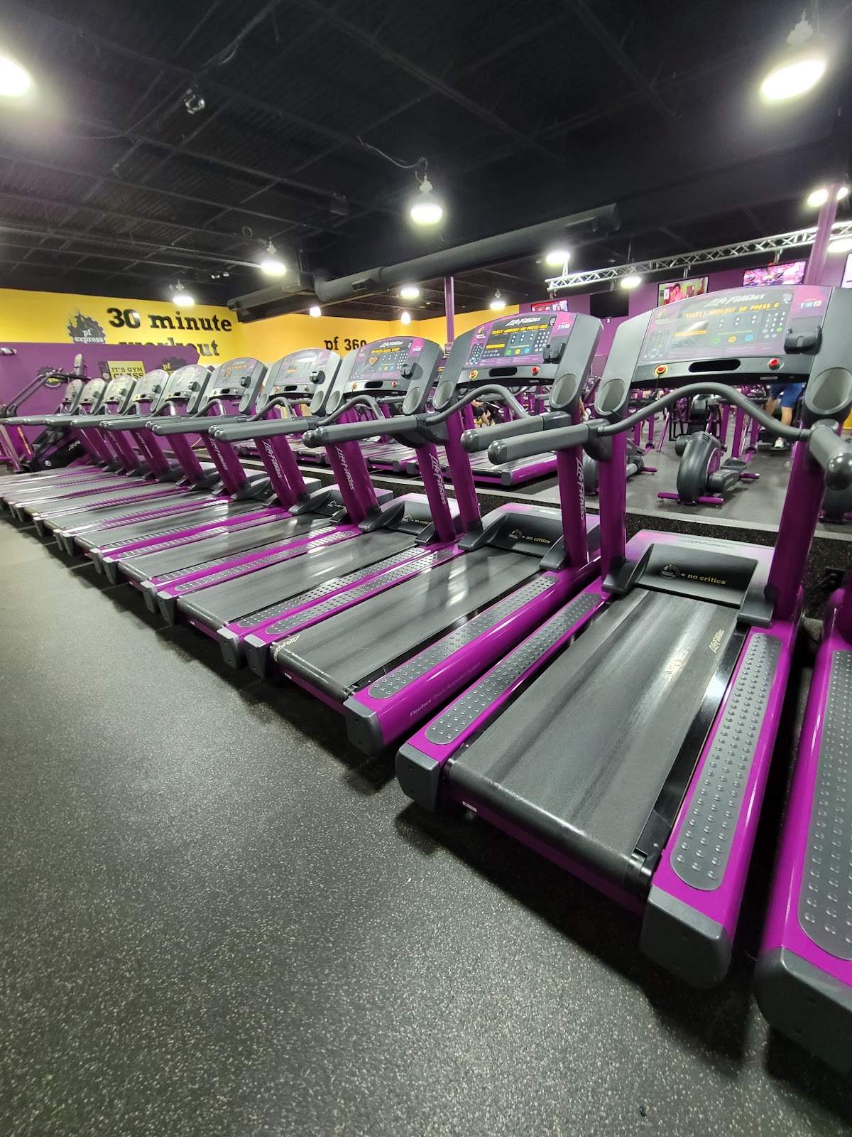 Planet Fitness — photo 2