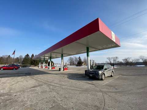 bp (Co Rd P) — photo 3