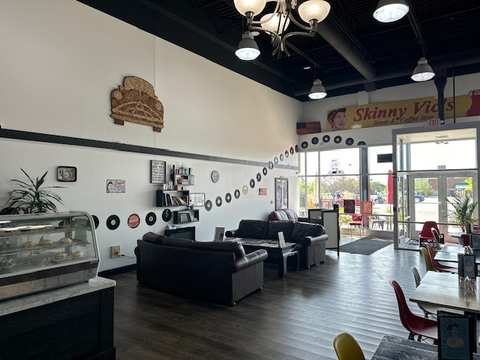 Skinny Vic's Diner & Coffee Stop — photo 4